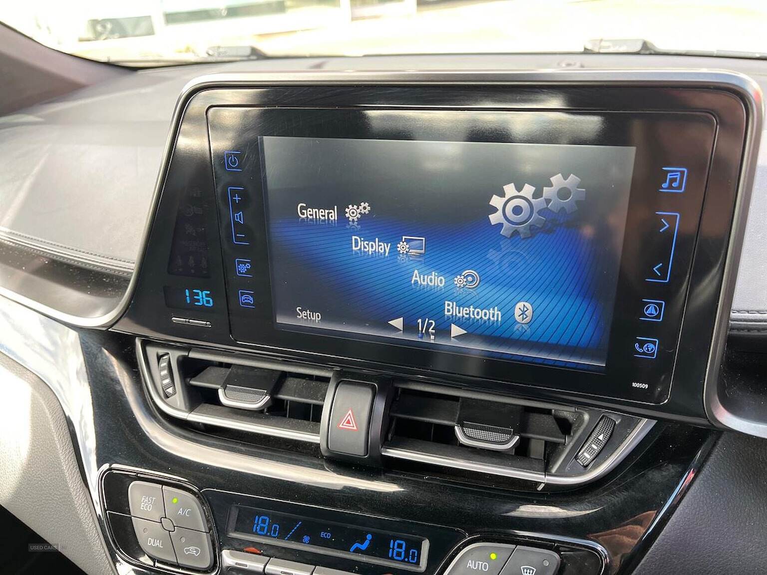 Mar 2017 Toyota C-HR 1.8 Hybrid Icon 5Dr Cvt