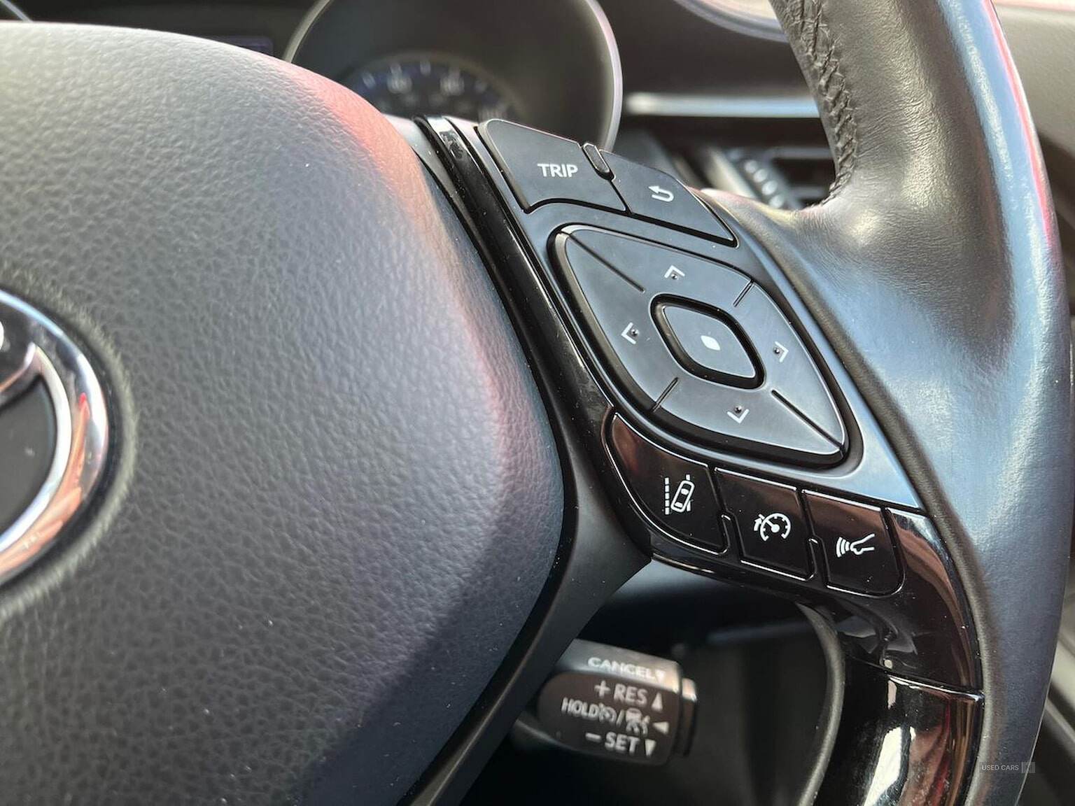 Mar 2017 Toyota C-HR 1.8 Hybrid Icon 5Dr Cvt