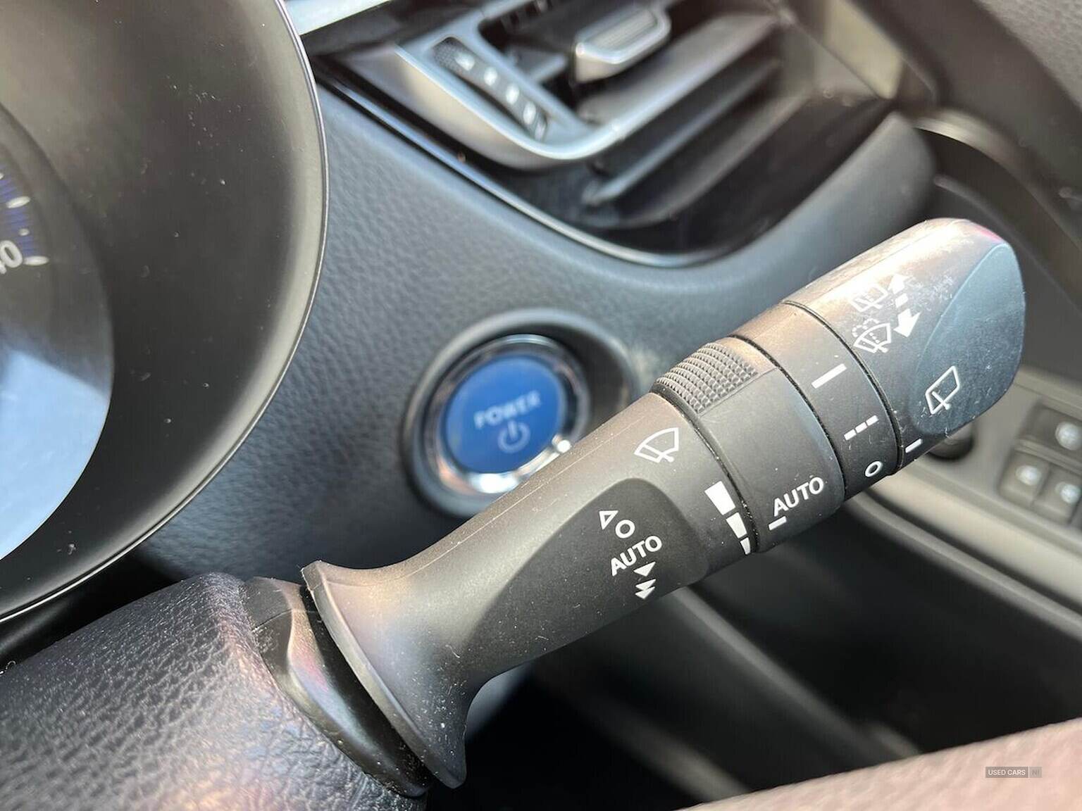 Mar 2017 Toyota C-HR 1.8 Hybrid Icon 5Dr Cvt