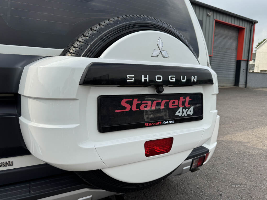 Dec 2013 Mitsubishi Shogun 3.2 DI-DC [197] Warrior 3dr Auto