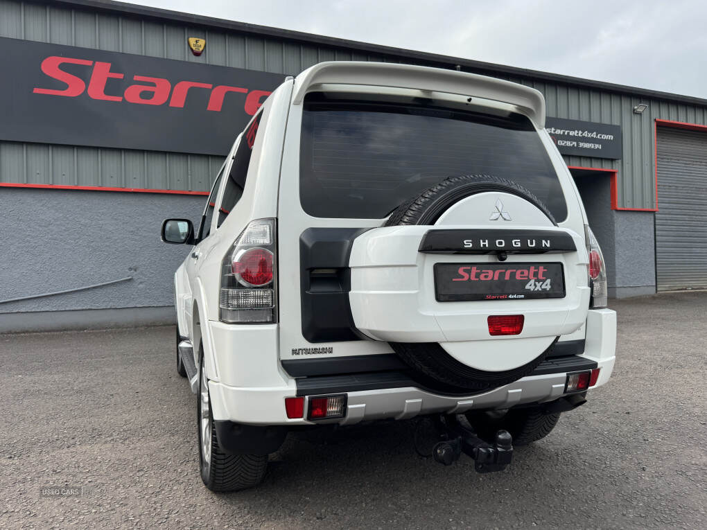 Dec 2013 Mitsubishi Shogun 3.2 DI-DC [197] Warrior 3dr Auto