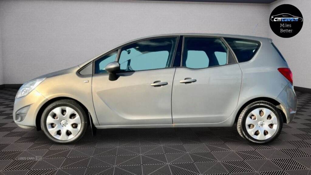 May 2011 Vauxhall Meriva 1.7 CDTi 16V [130] Exclusiv 5dr