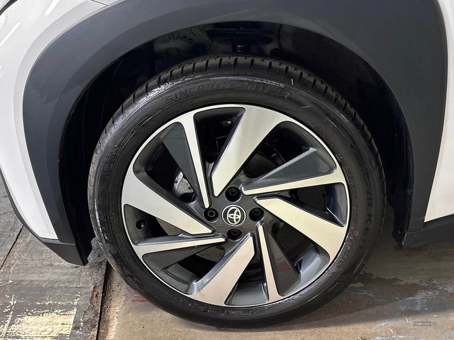 Dec 2023 Toyota Aygo X 1.0 Vvt-I Edge 5Dr