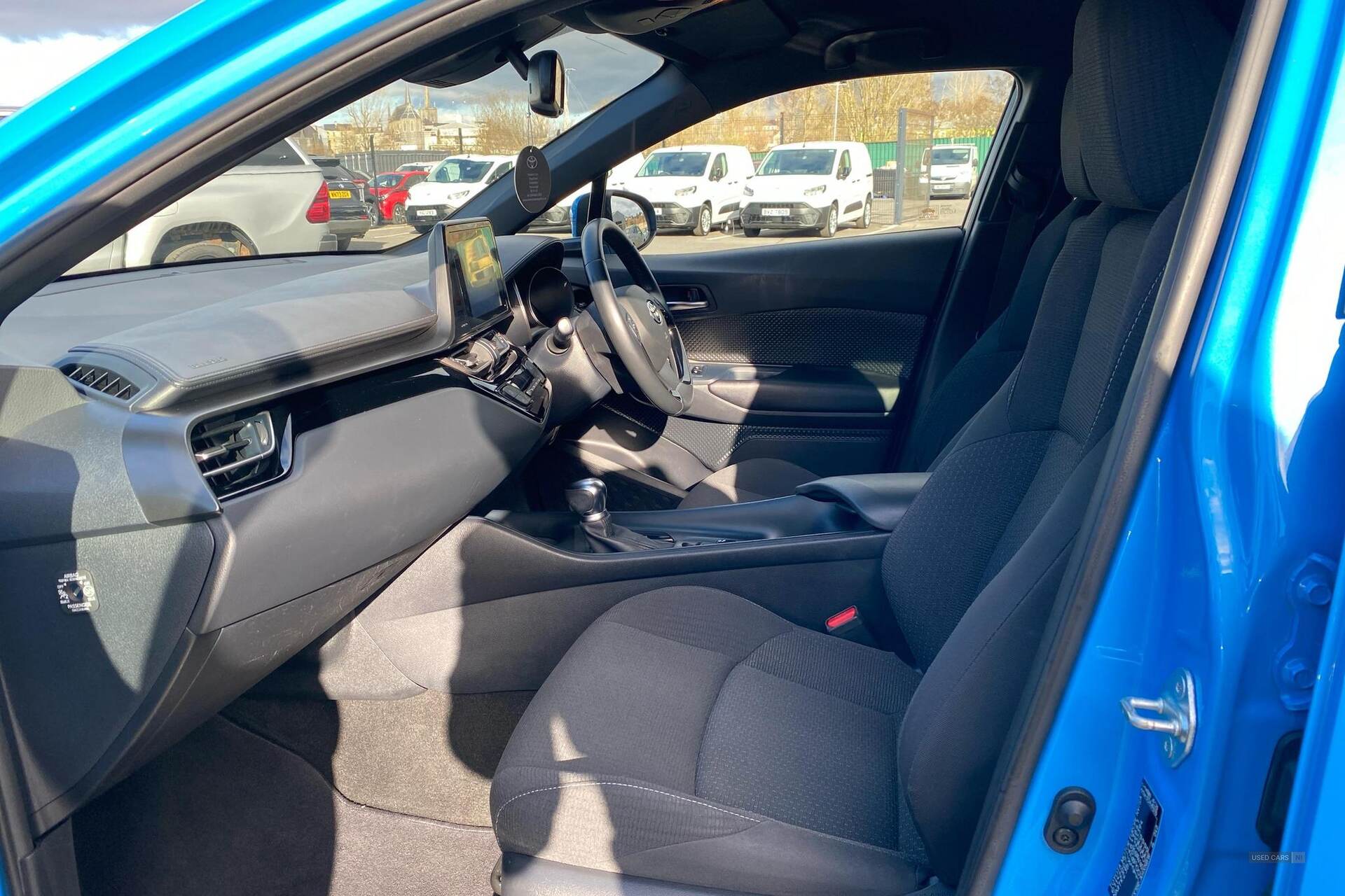 Feb 2019 Toyota C-HR 1.8 Hybrid Icon 5dr CVT
