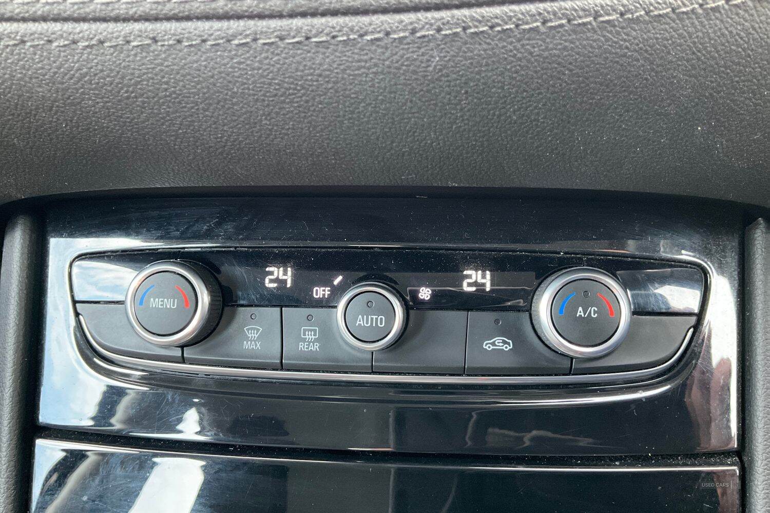 Sep 2018 Vauxhall Grandland X 1.6 Turbo D SE 5dr