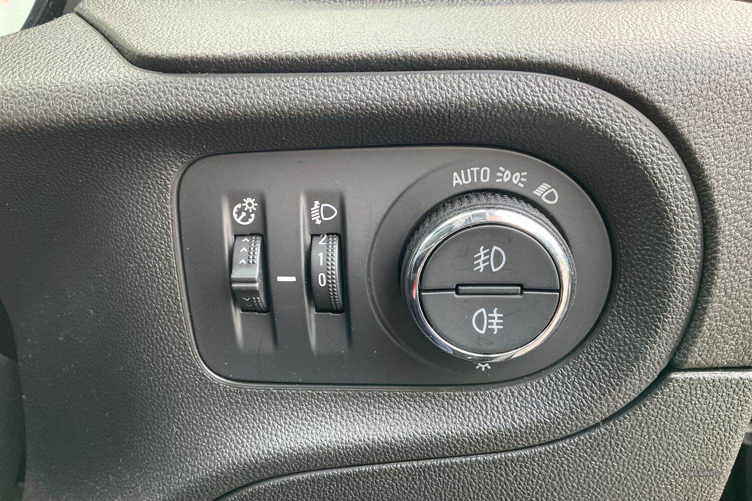 Sep 2018 Vauxhall Grandland X 1.6 Turbo D SE 5dr