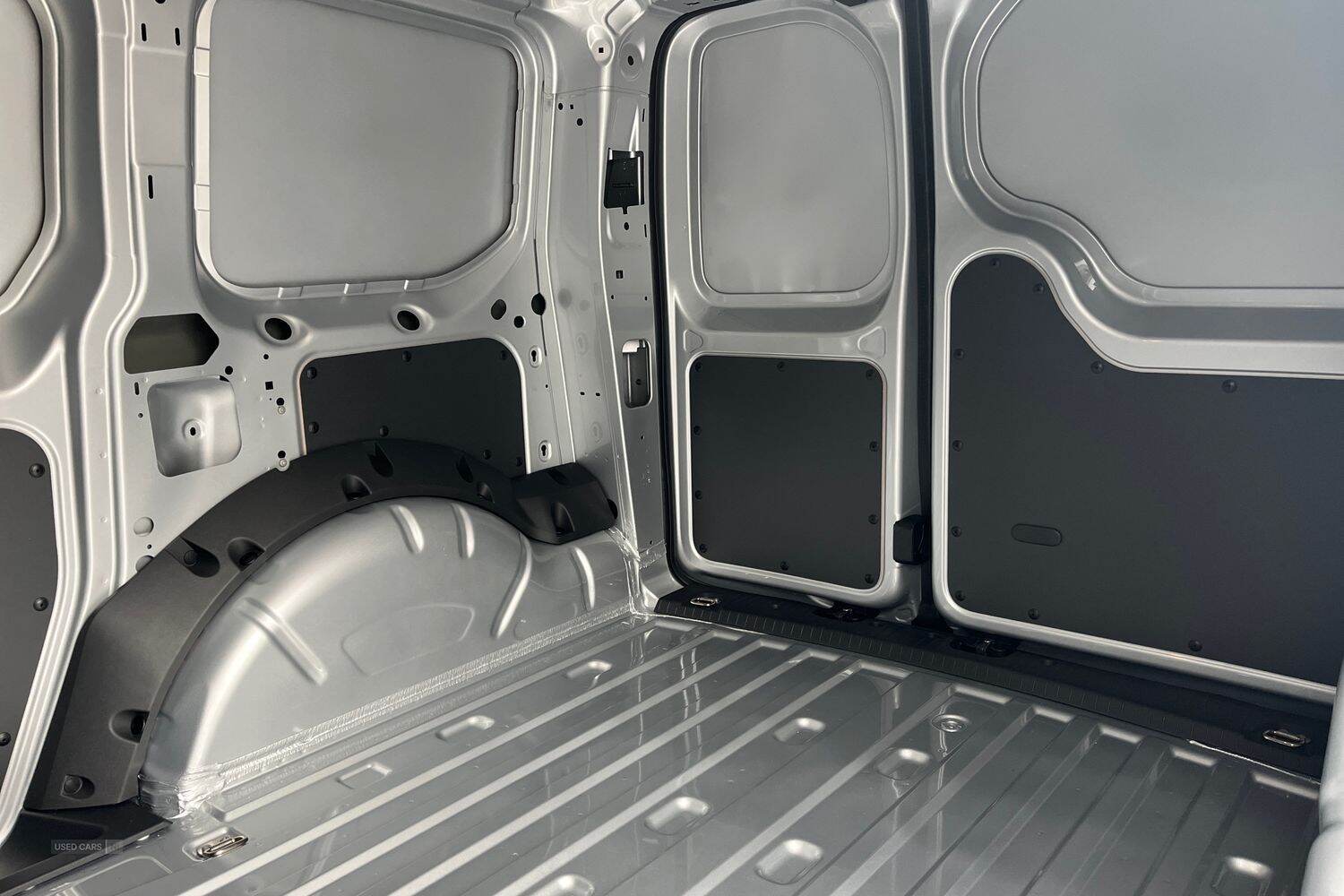 Ford Transit Connect 240 Trend L1 SWB 122PS AUTO 7 Speed, HEATED WINSCREEN, IN STOCK