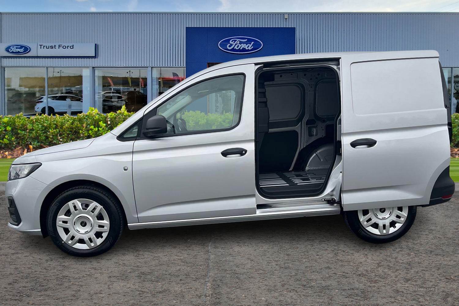 Ford Transit Connect 240 Trend L1 SWB 122PS AUTO 7 Speed, HEATED WINSCREEN, IN STOCK