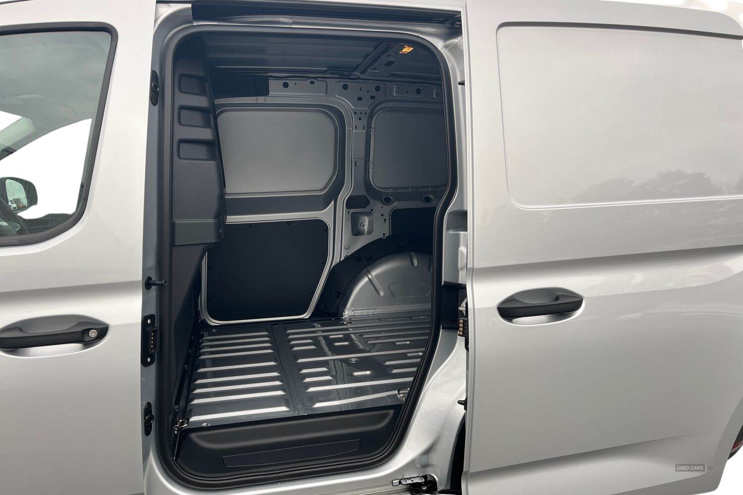 Ford Transit Connect 240 Trend L1 SWB 122PS AUTO 7 Speed, HEATED WINSCREEN, IN STOCK