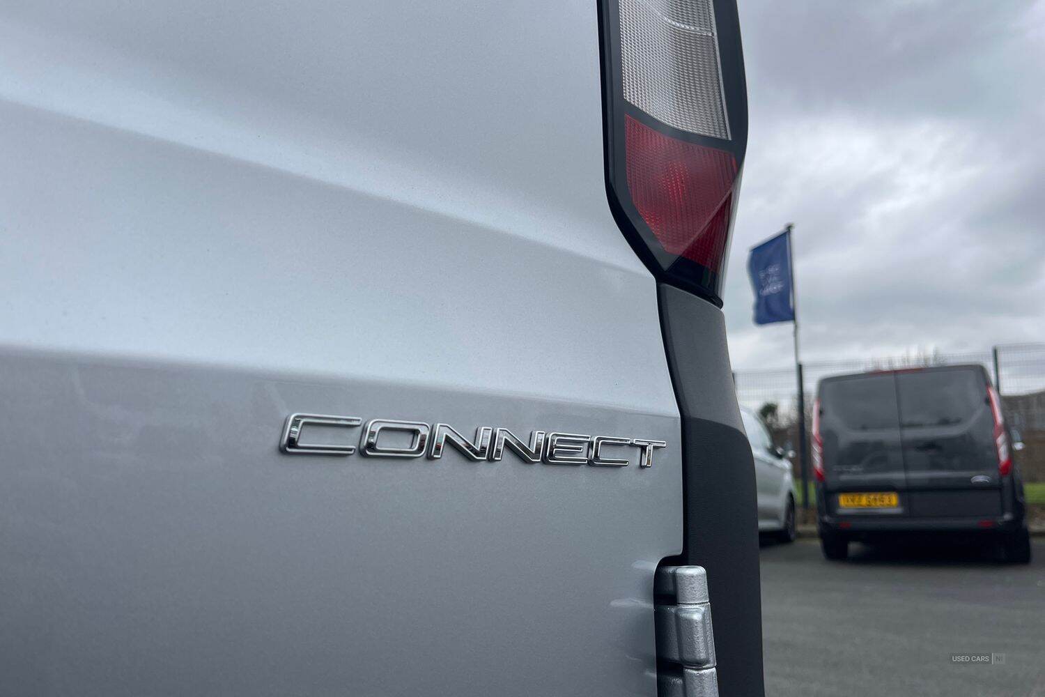 Ford Transit Connect 240 Trend L1 SWB 122PS AUTO 7 Speed, HEATED WINSCREEN, IN STOCK