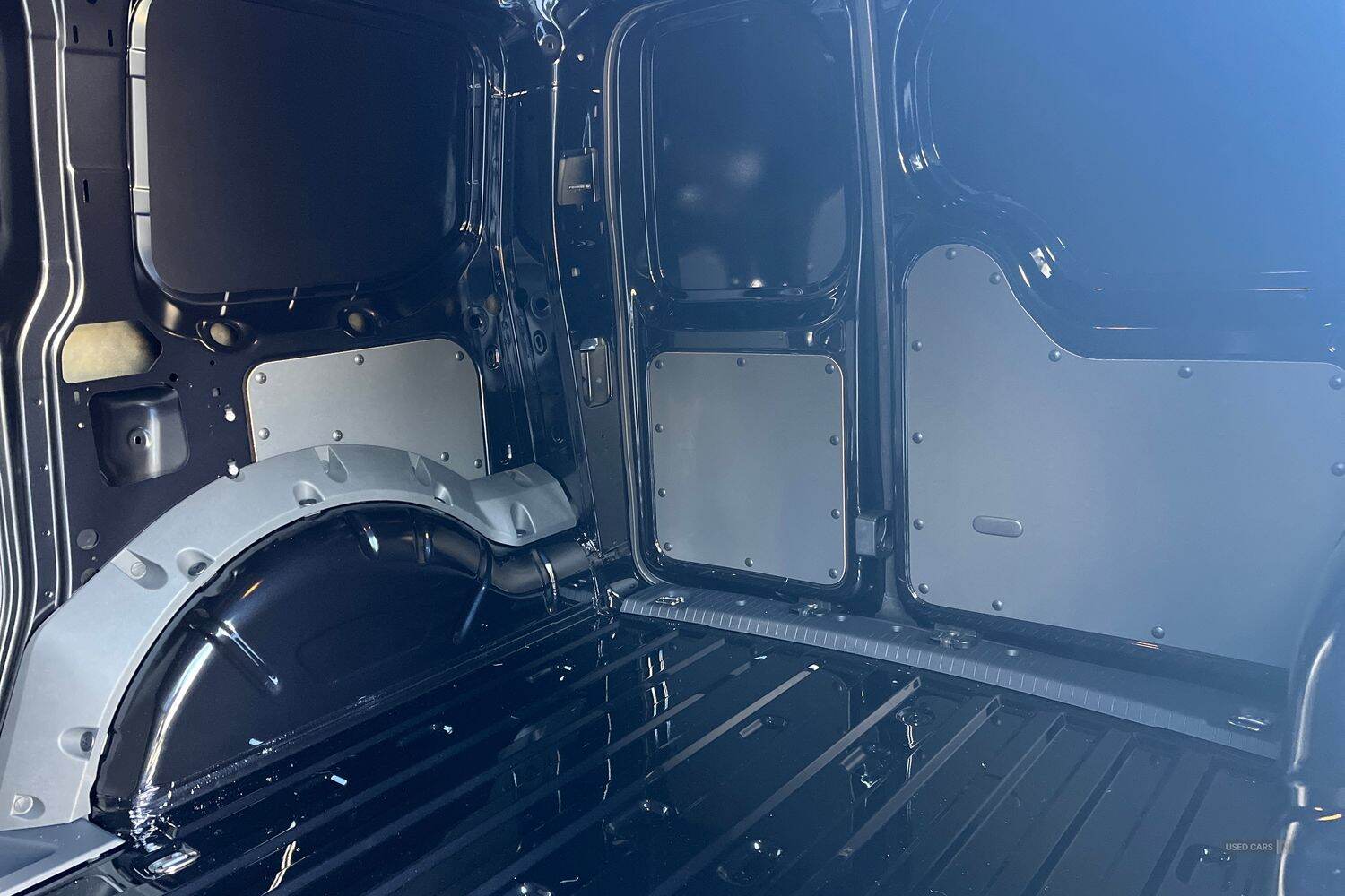 Ford Transit Connect 240 Trend L1 SWB 122PS AUTO 7 Speed, FRONT AND REAR PARKING AID, IN STOCK