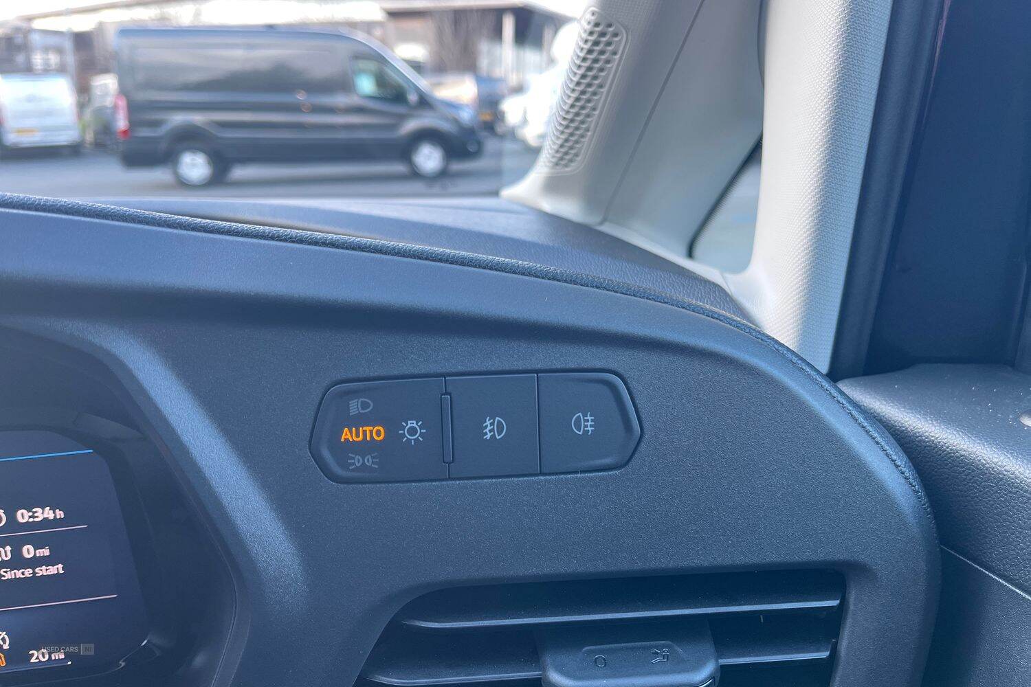 Ford Transit Connect 240 Trend L1 SWB 122PS AUTO 7 Speed, FRONT AND REAR PARKING AID, IN STOCK