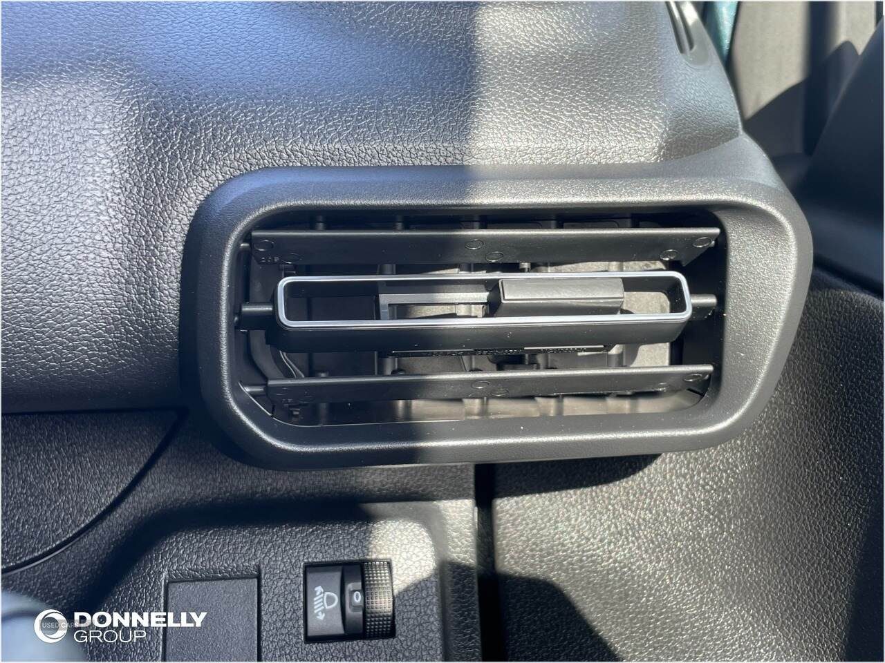 2025 Peugeot Partner 1.5 BlueHDi 100 Professional Van