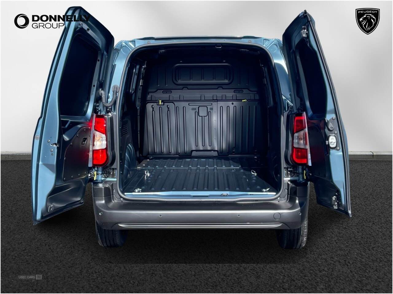 Jan 2025 Peugeot Partner 1.5 BlueHDi 100 Professional Plus Van