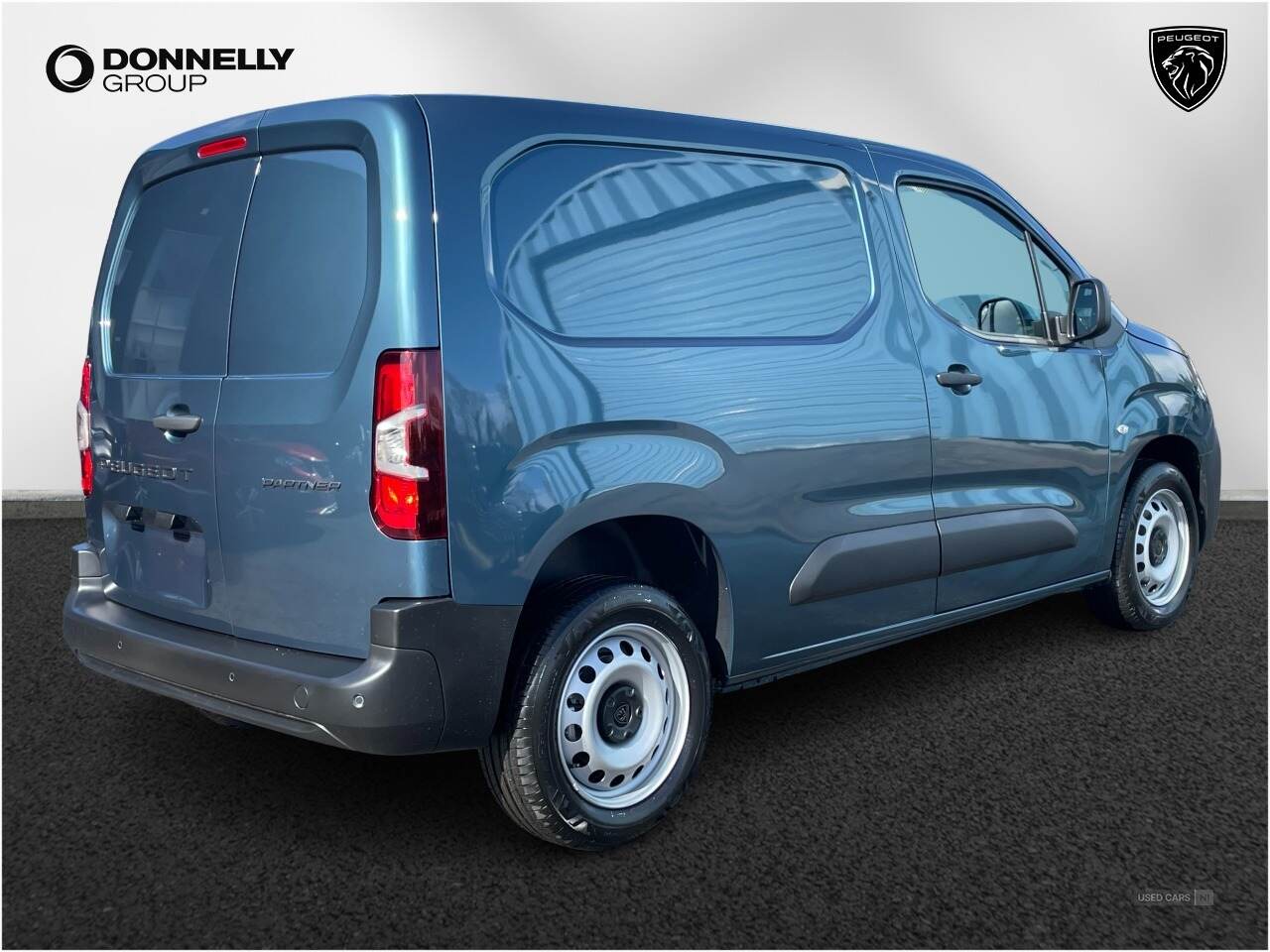 Jan 2025 Peugeot Partner 1.5 BlueHDi 100 Professional Plus Van