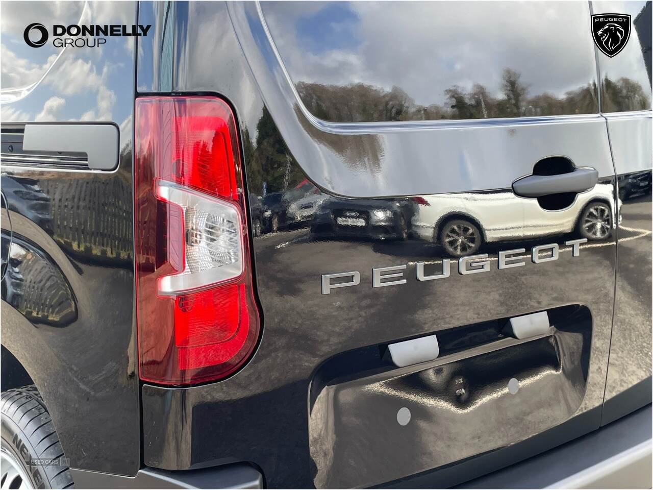 Jan 2025 Peugeot Partner 1.5 BlueHDi 100 Professional Plus Van