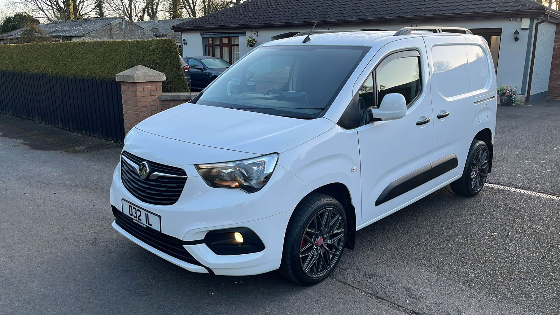 Jan 2021 Vauxhall Combo 2300 1.5 Turbo D 100ps H1 Sportive Van