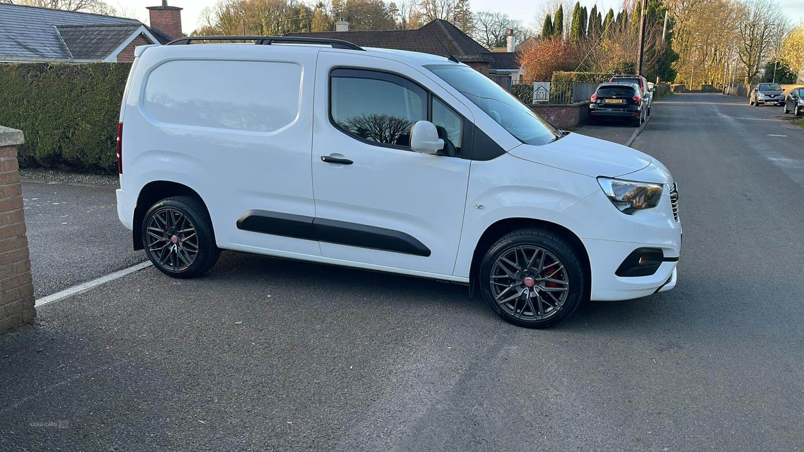 Jan 2021 Vauxhall Combo 2300 1.5 Turbo D 100ps H1 Sportive Van
