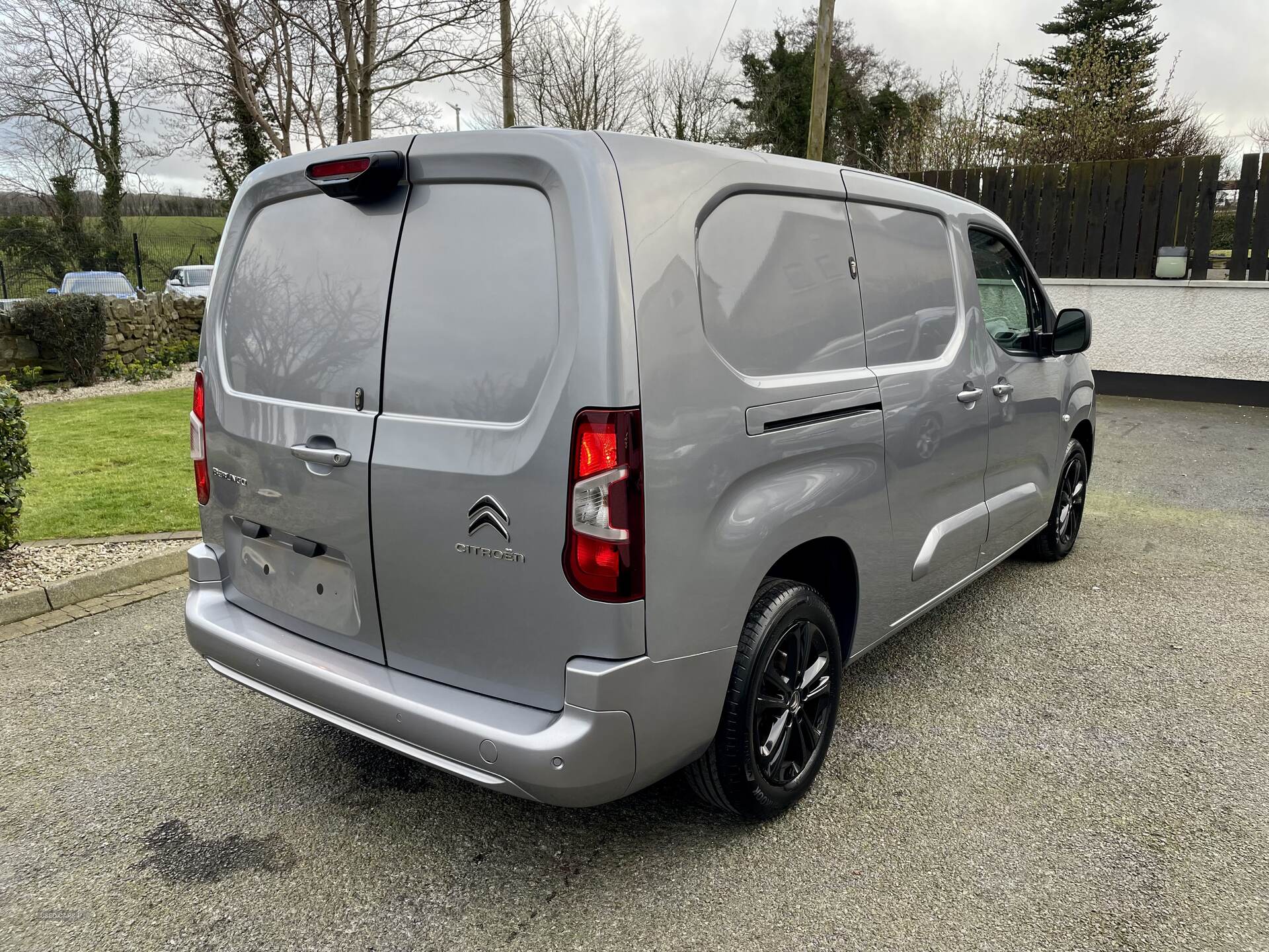 Nov 2020 Citroen Berlingo 1.5 BlueHDi 950Kg Driver 130ps [6Speed] [S/S]