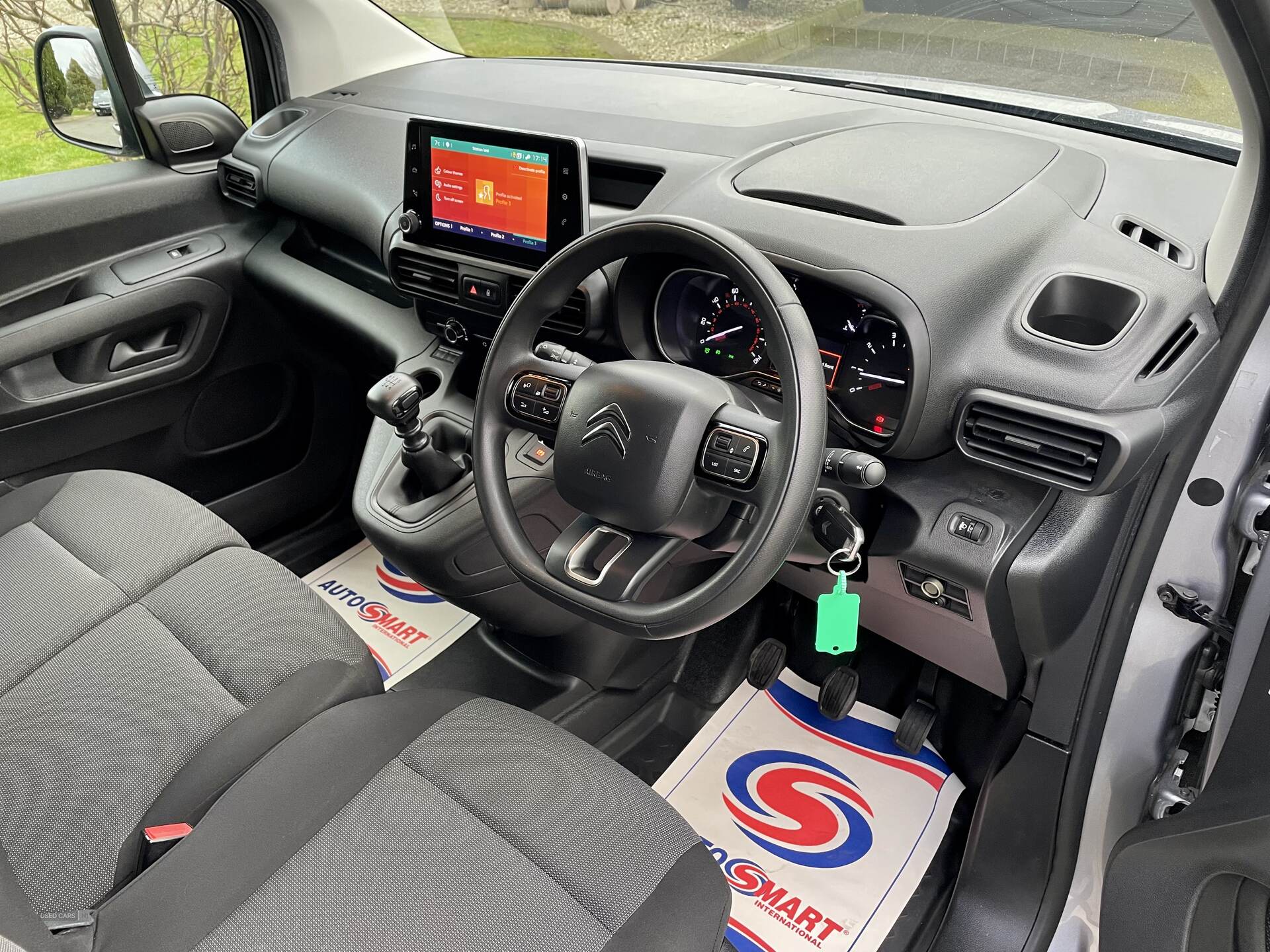 Nov 2020 Citroen Berlingo 1.5 BlueHDi 950Kg Driver 130ps [6Speed] [S/S]