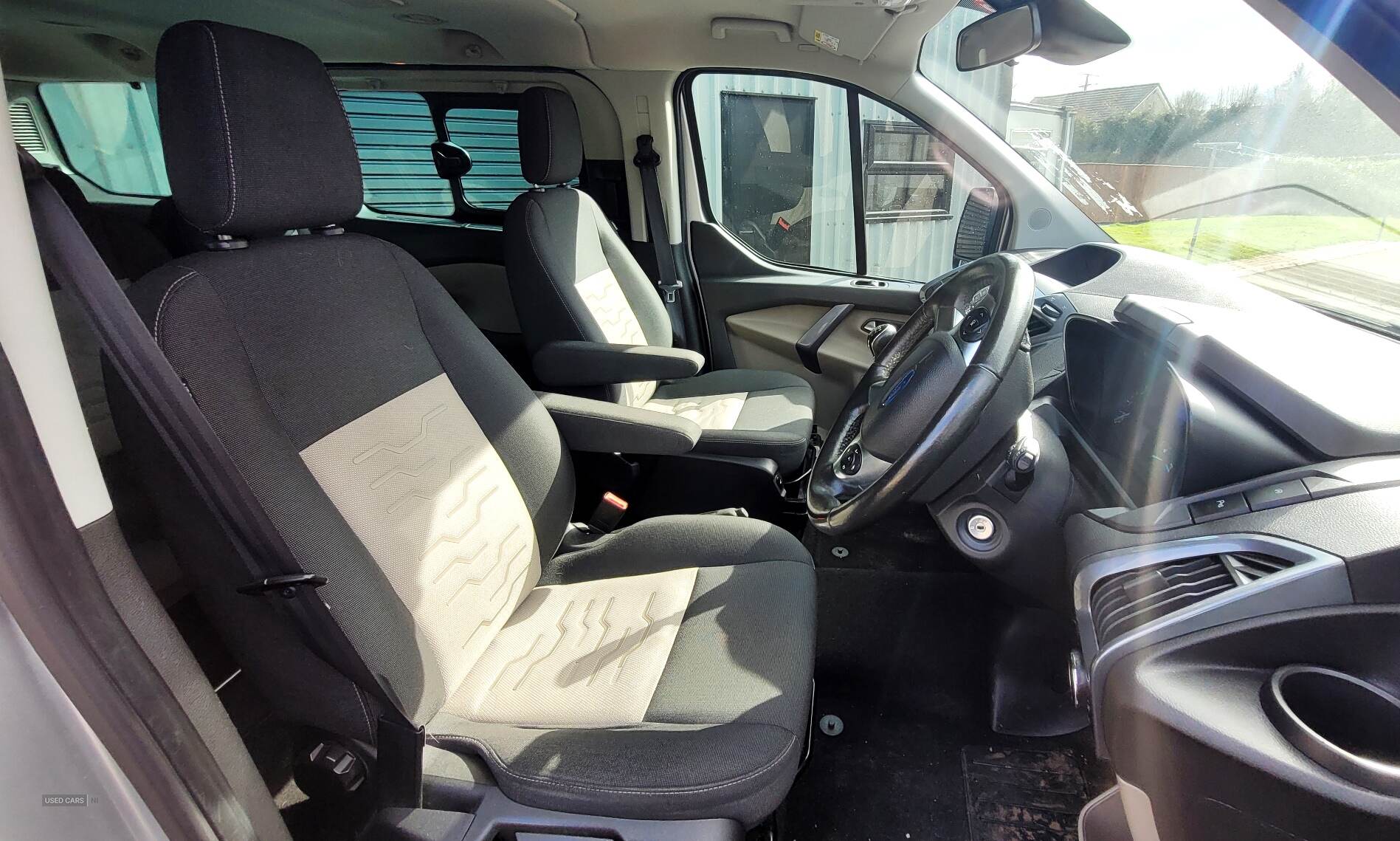 Nov 2016 Ford Tourneo 2.0 TDCi 170ps Low Roof 8 Seater Titanium