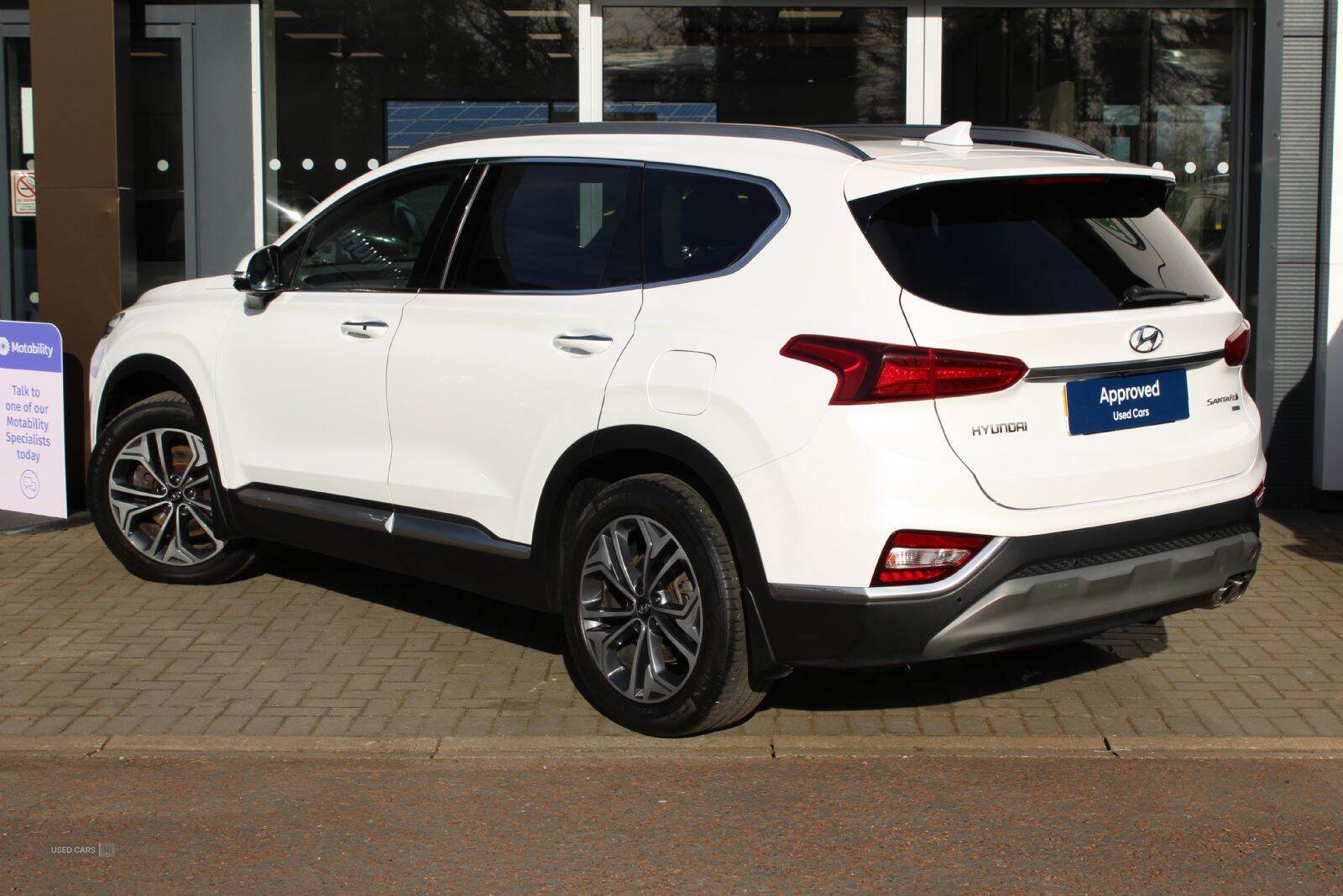 Apr 2019 Hyundai Santa Fe 2.2 CRDi Premium SE 5dr 4WD Auto