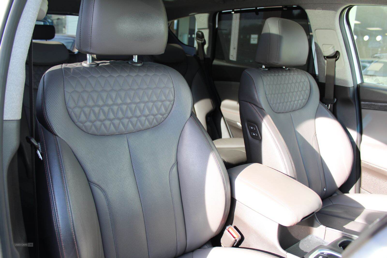 Apr 2019 Hyundai Santa Fe 2.2 CRDi Premium SE 5dr 4WD Auto