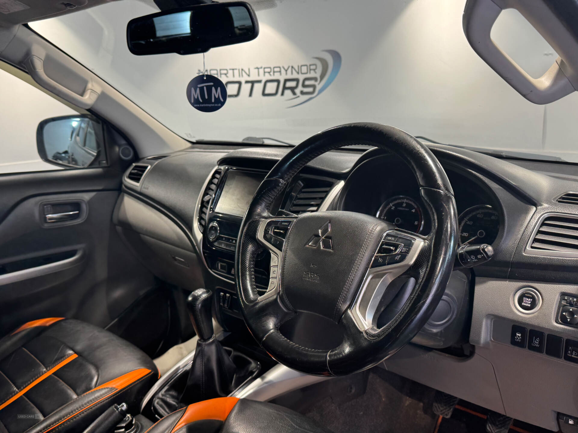 Nov 2018 Mitsubishi L200 Double Cab DI-D 181 Barbarian SVP II 4WD