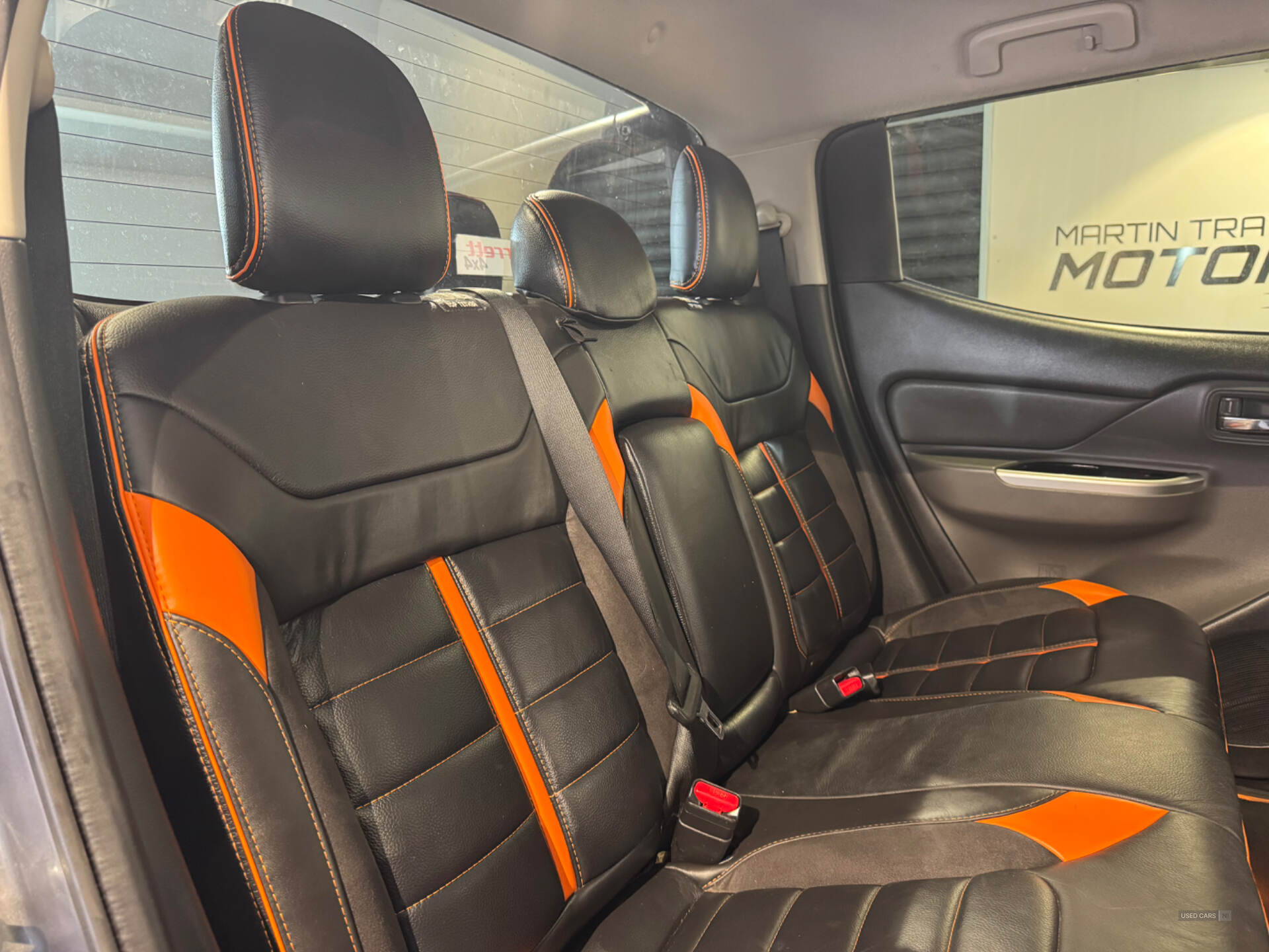 Nov 2018 Mitsubishi L200 Double Cab DI-D 181 Barbarian SVP II 4WD
