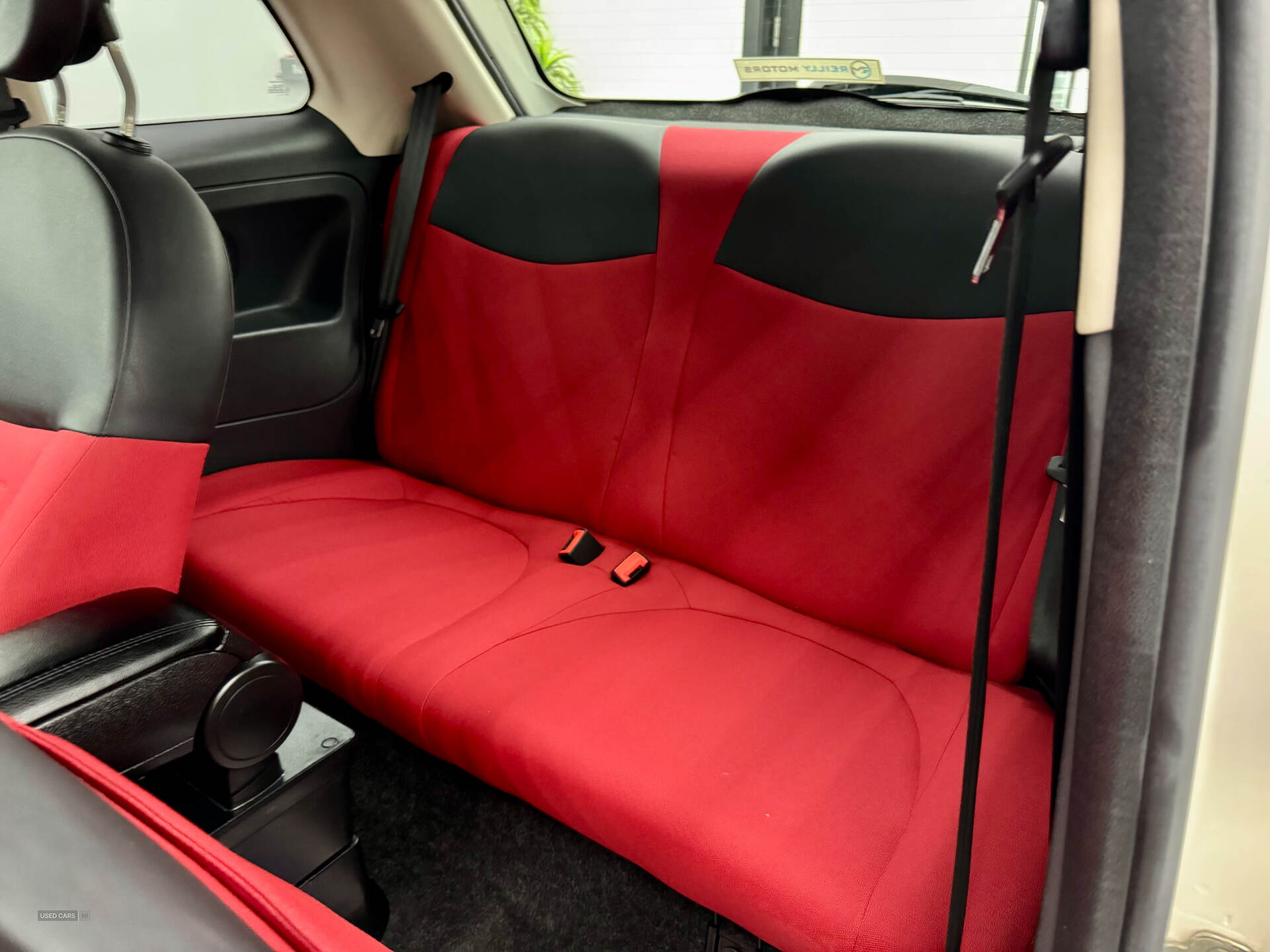 Fiat 500 HATCHBACK in Derry / Londonderry