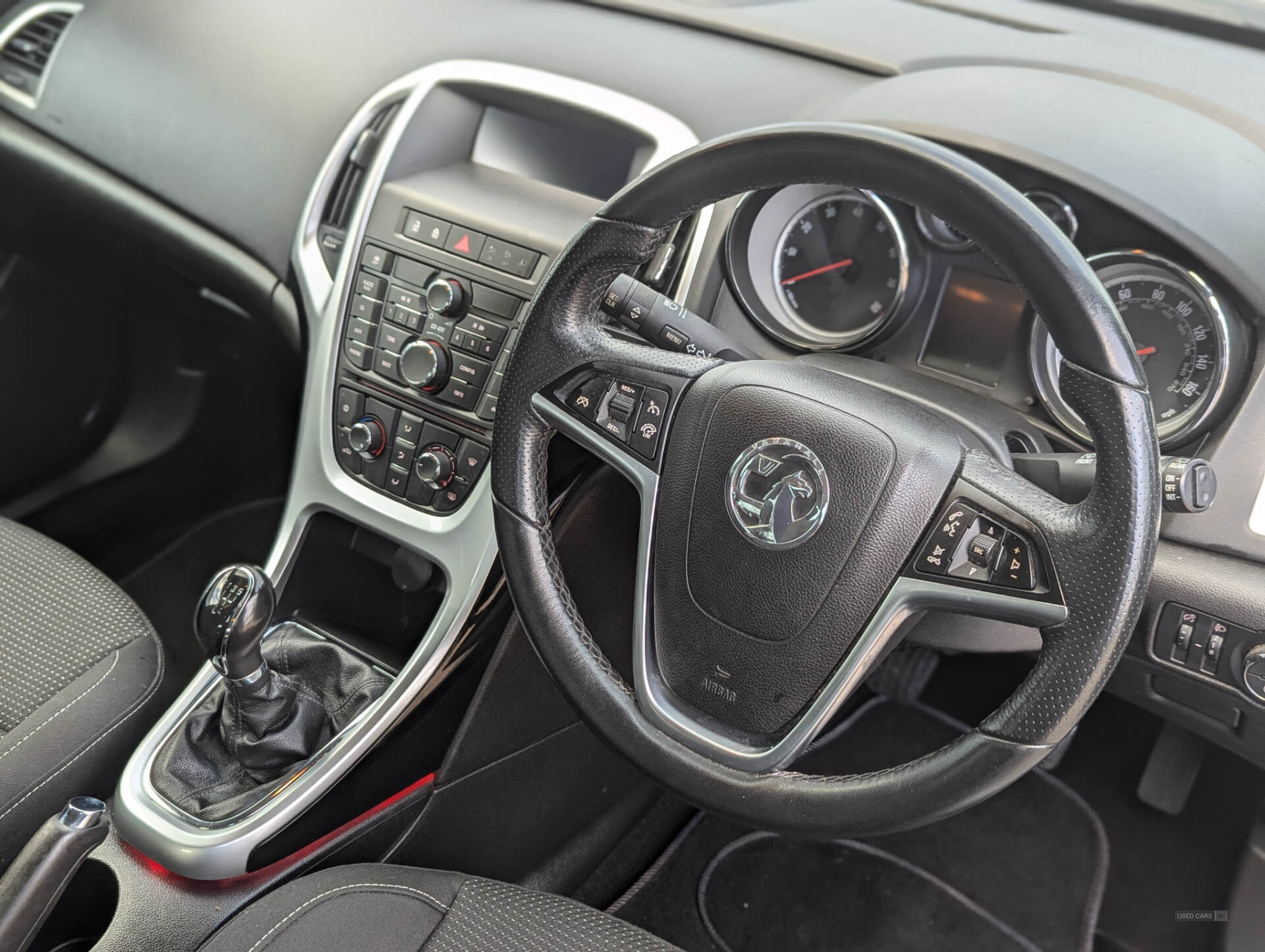 Oct 2014 Vauxhall Astra 1.4i 16V SRi 5dr