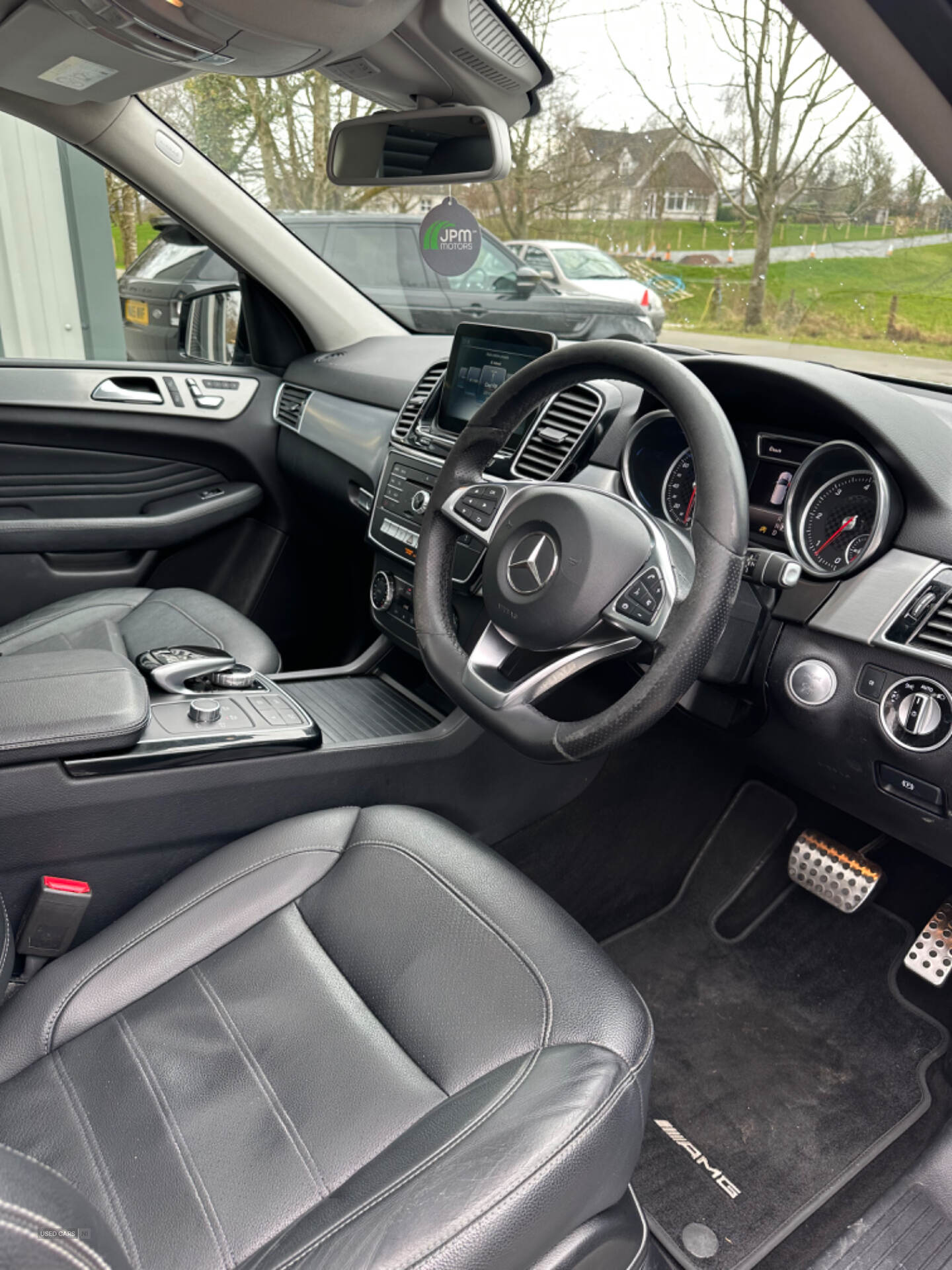 Nov 2016 Mercedes GLE-Class GLE 350d 4Matic AMG Line Premium 5dr 9G-Tronic