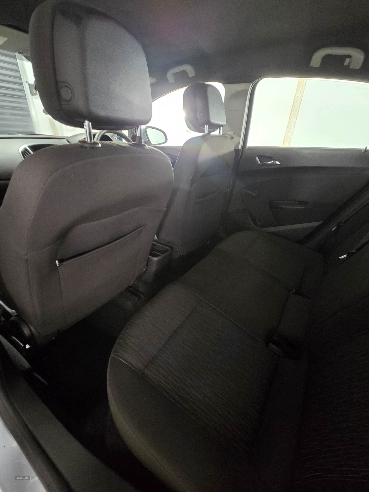 Feb 2015 Vauxhall Astra 1.3 CDTi 16V ecoFLEX Design 5dr