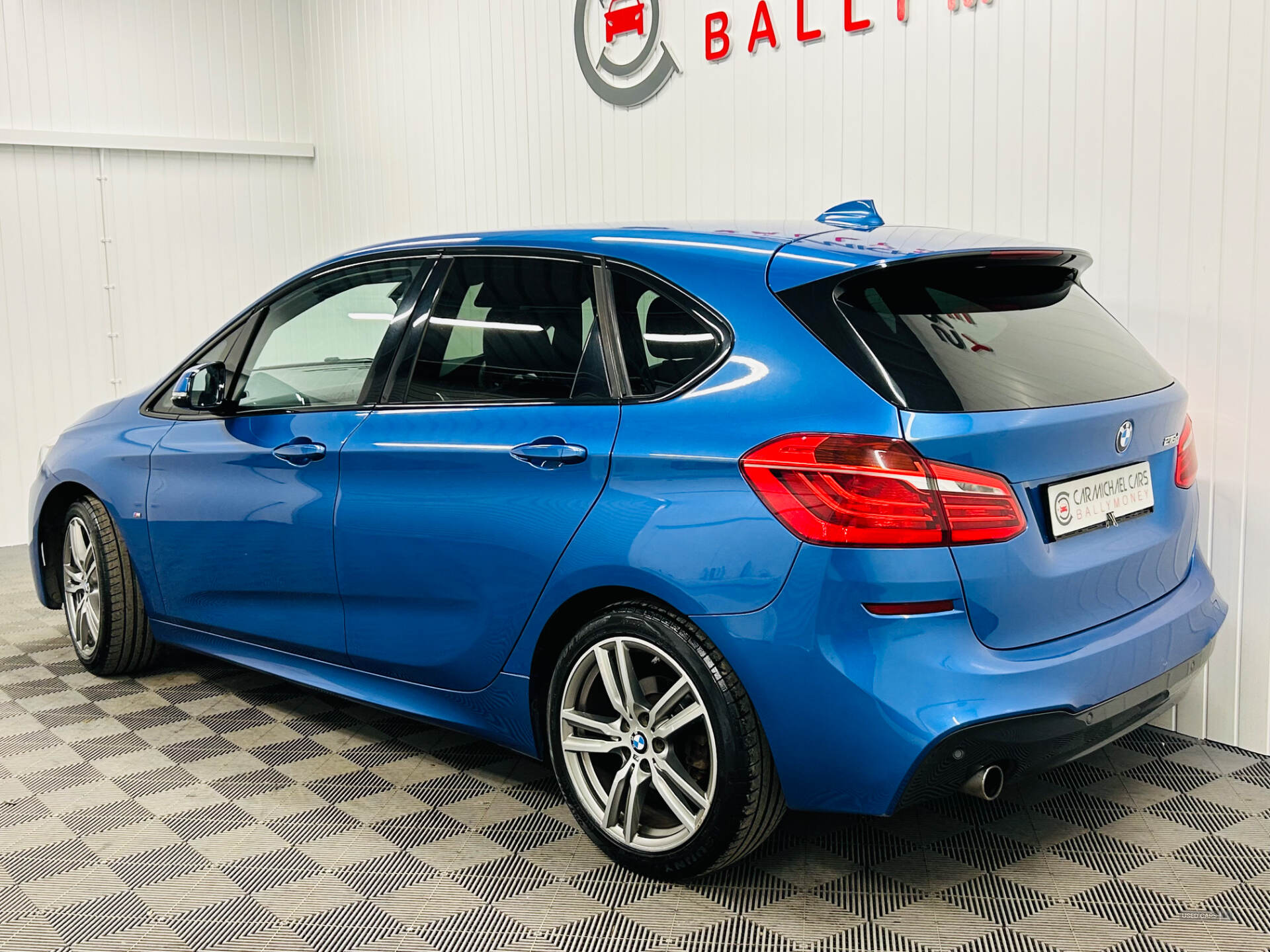 Sep 2015 BMW 2 Series 216d M Sport 5dr