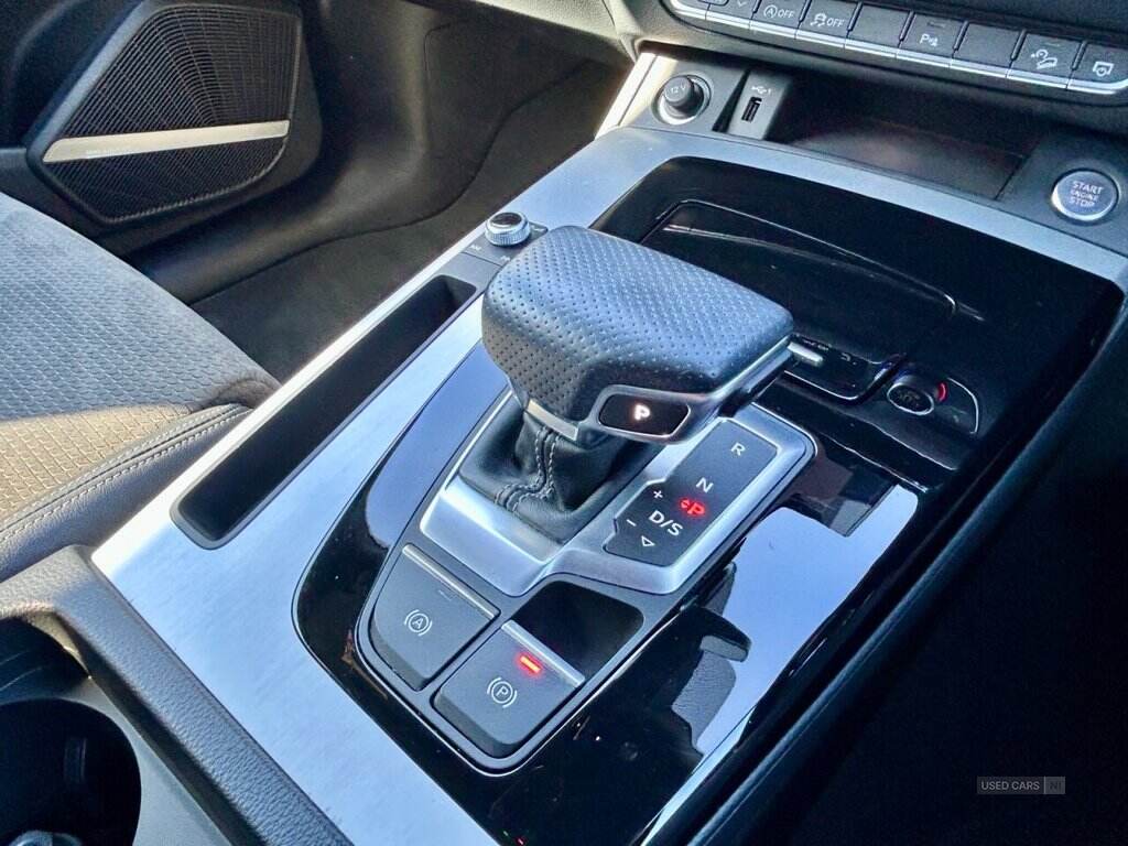 Jan 2022 Audi Q5 40 TDI Quattro S Line 5dr S Tronic