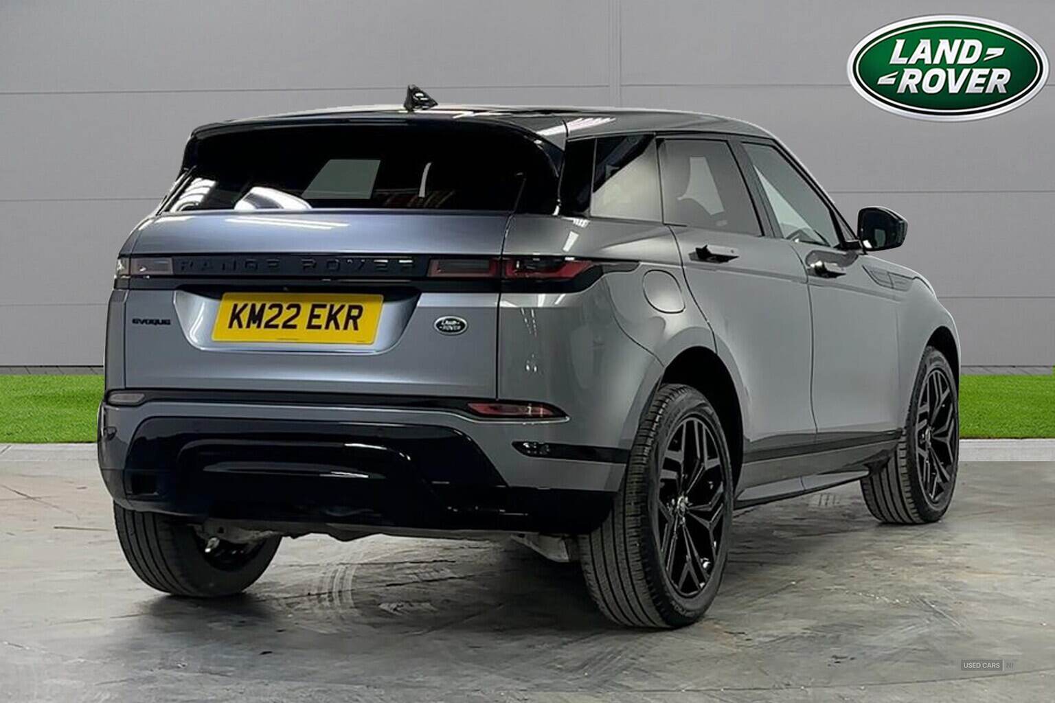 Mar 2022 Land Rover Range Rover Evoque 2.0 D200 R-Dynamic Hse 5Dr Auto