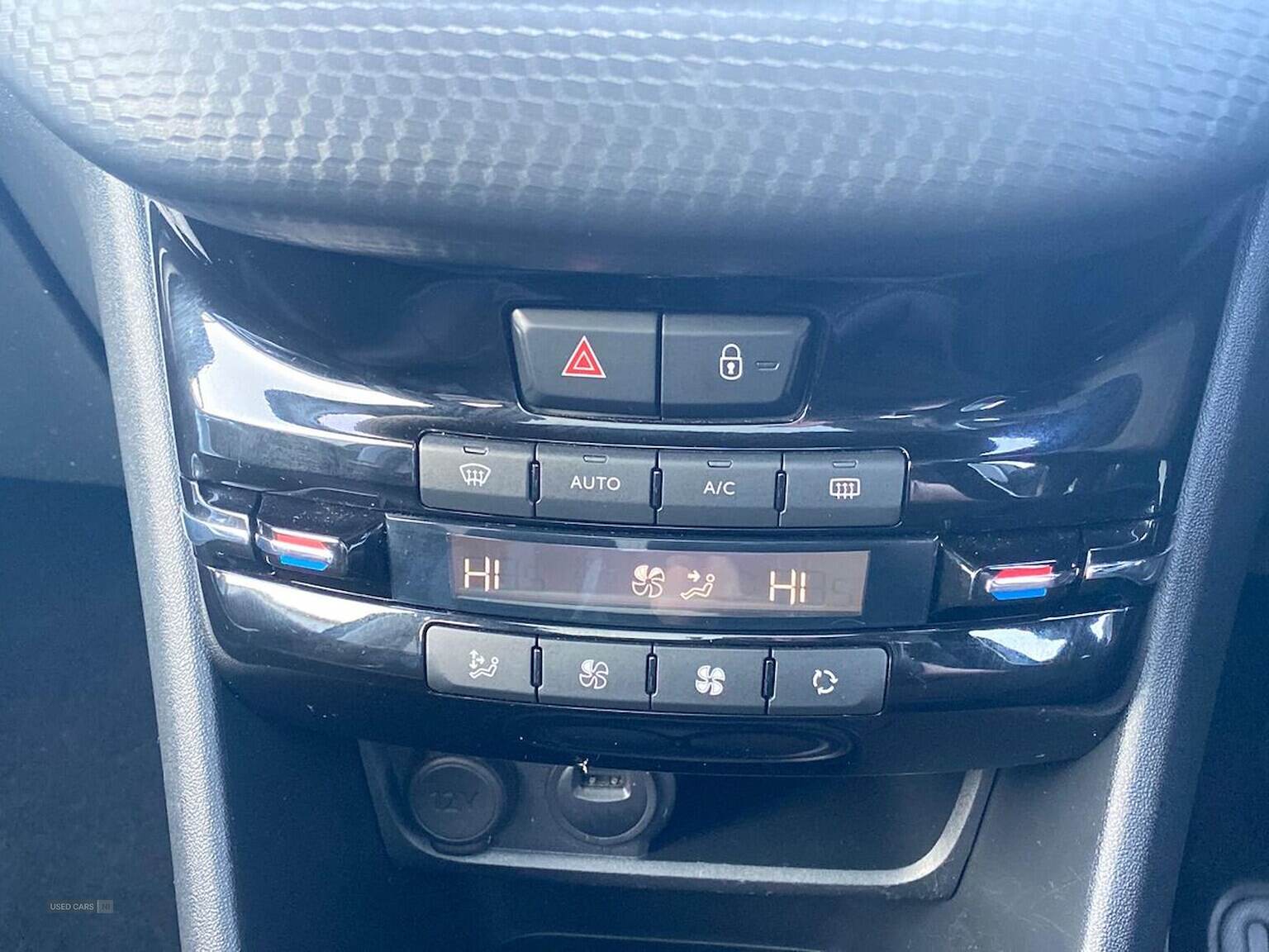 Mar 2019 Peugeot 2008 1.2 Puretech Allure Premium 5Dr [Start Stop]