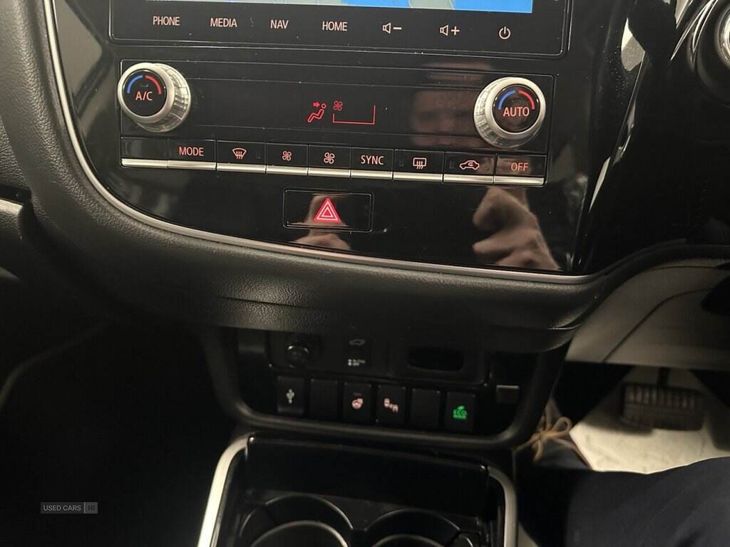 Nov 2019 Mitsubishi Outlander 2.0 Exceed 5dr CVT