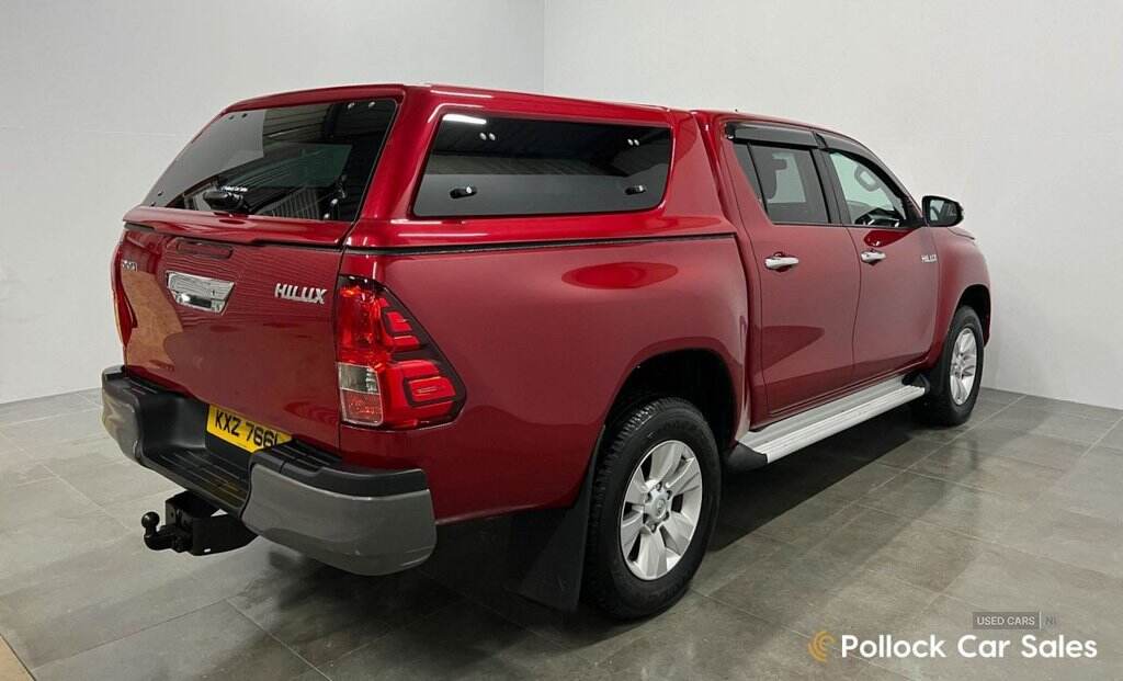 Jun 2017 Toyota Hi-lux Icon D/Cab Pick Up 2.4 D-4D Auto