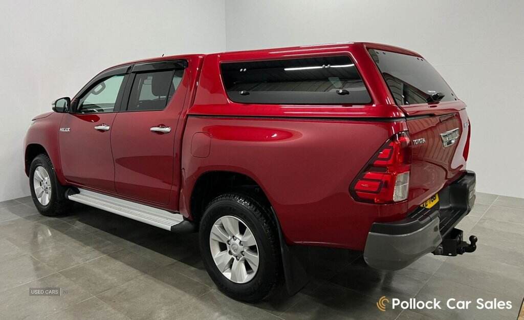 Jun 2017 Toyota Hi-lux Icon D/Cab Pick Up 2.4 D-4D Auto