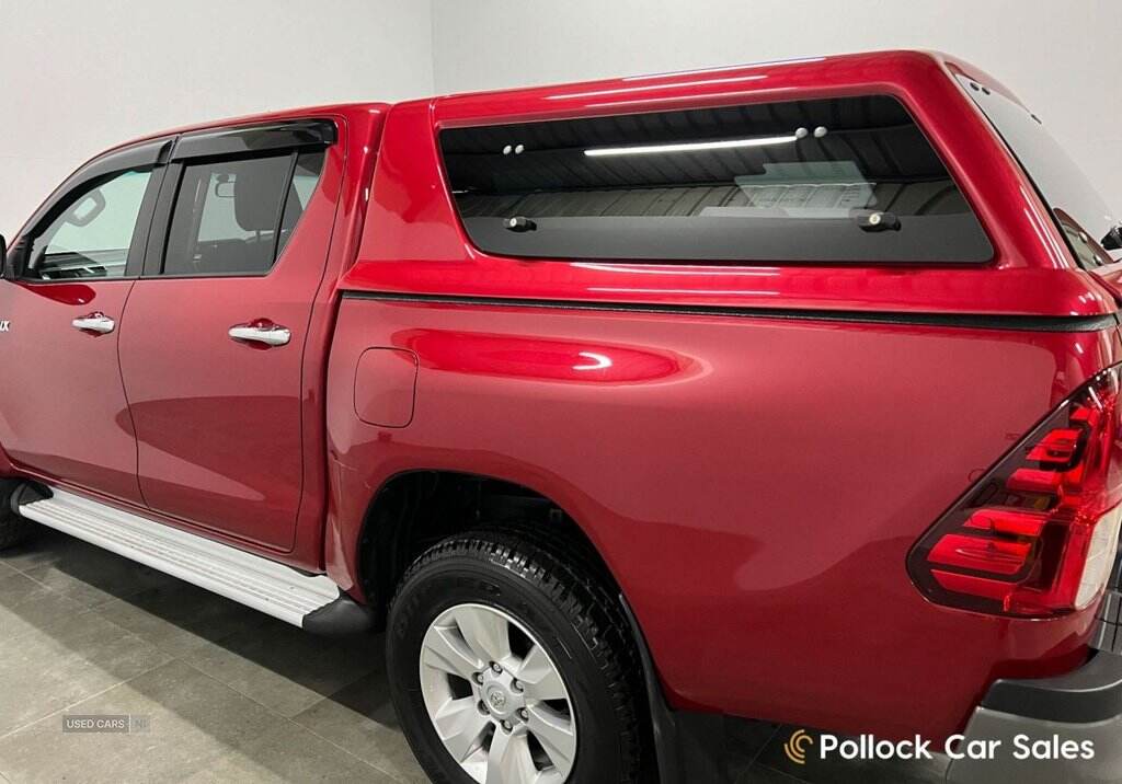 Jun 2017 Toyota Hi-lux Icon D/Cab Pick Up 2.4 D-4D Auto