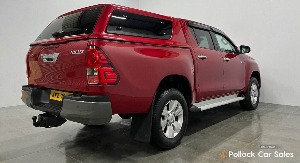 Jun 2017 Toyota Hi-lux Icon D/Cab Pick Up 2.4 D-4D Auto