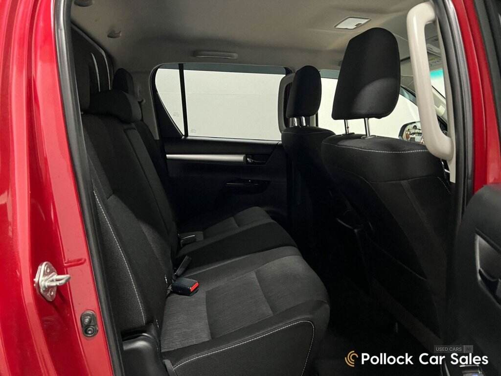 Jun 2017 Toyota Hi-lux Icon D/Cab Pick Up 2.4 D-4D Auto