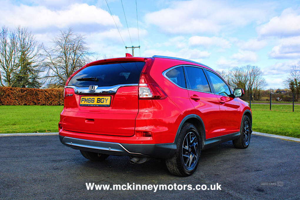 Dec 2016 Honda CR-V 1.6 i-DTEC SE Plus 5dr 2WD