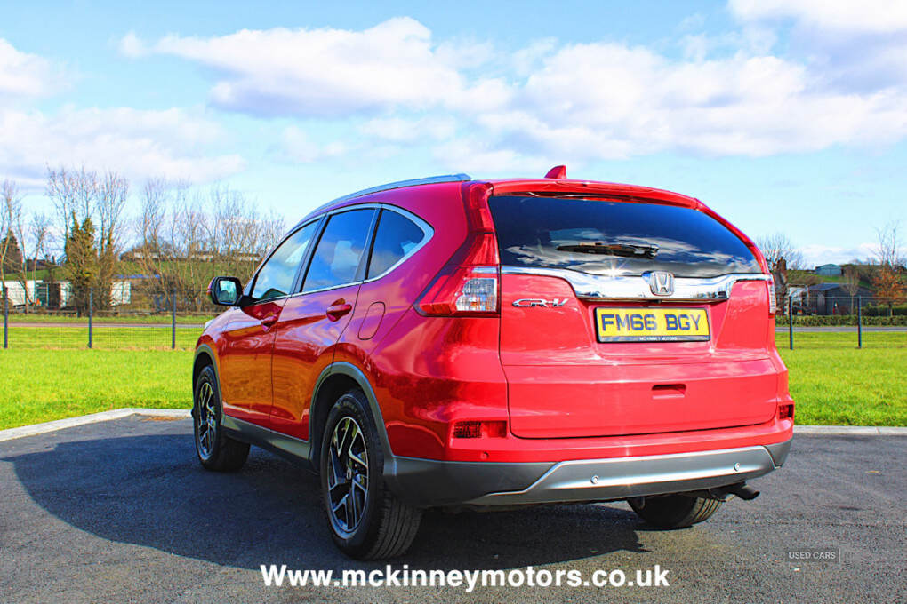 Dec 2016 Honda CR-V 1.6 i-DTEC SE Plus 5dr 2WD