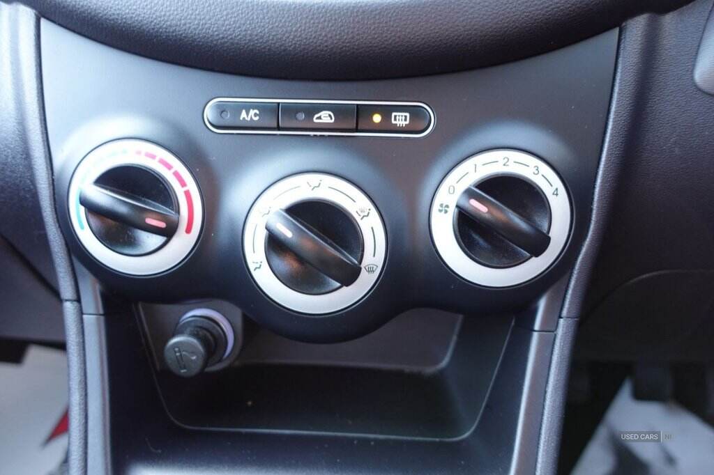 Mar 2011 Hyundai i10 1.2 Classic 5dr