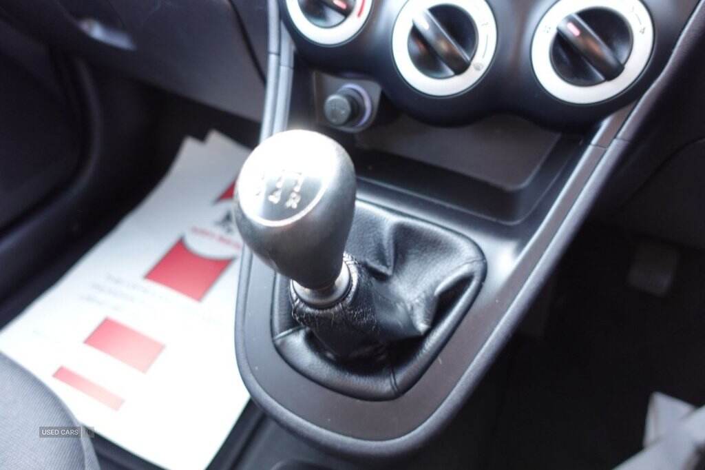 Mar 2011 Hyundai i10 1.2 Classic 5dr
