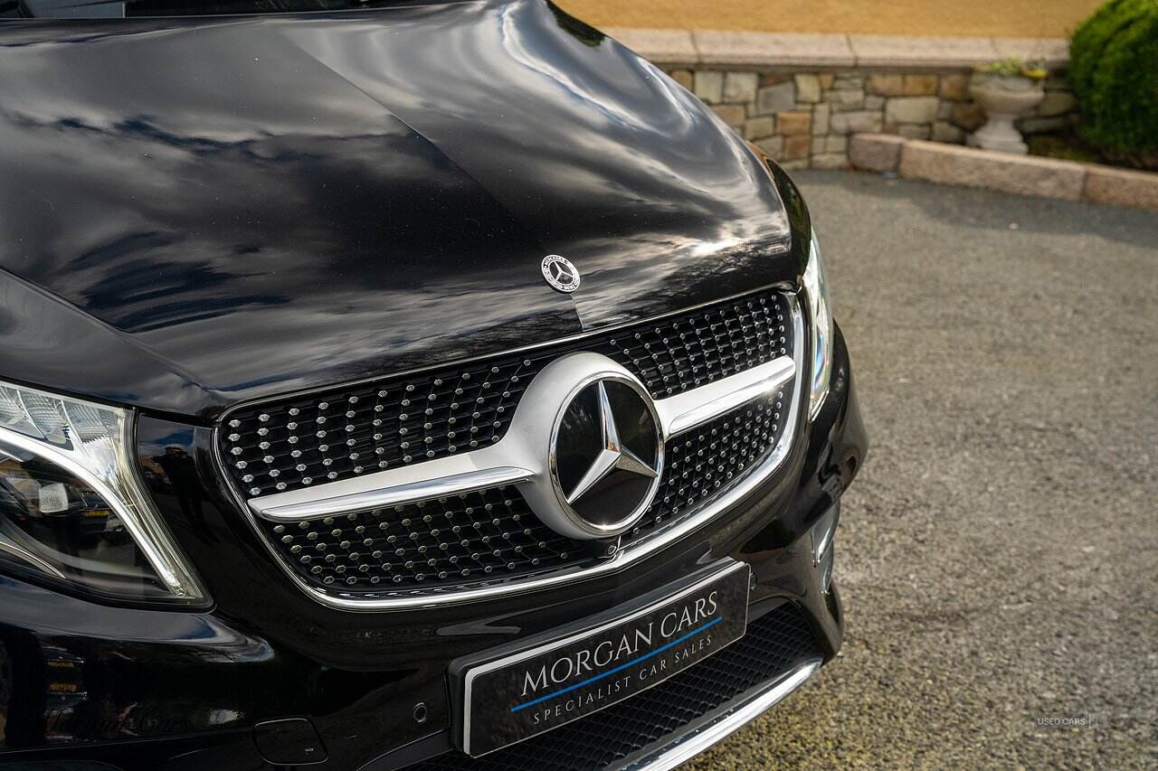 Jul 2022 Mercedes-Benz V Class V220 d AMG Line 5dr 9G-Tronic [Extra Long]