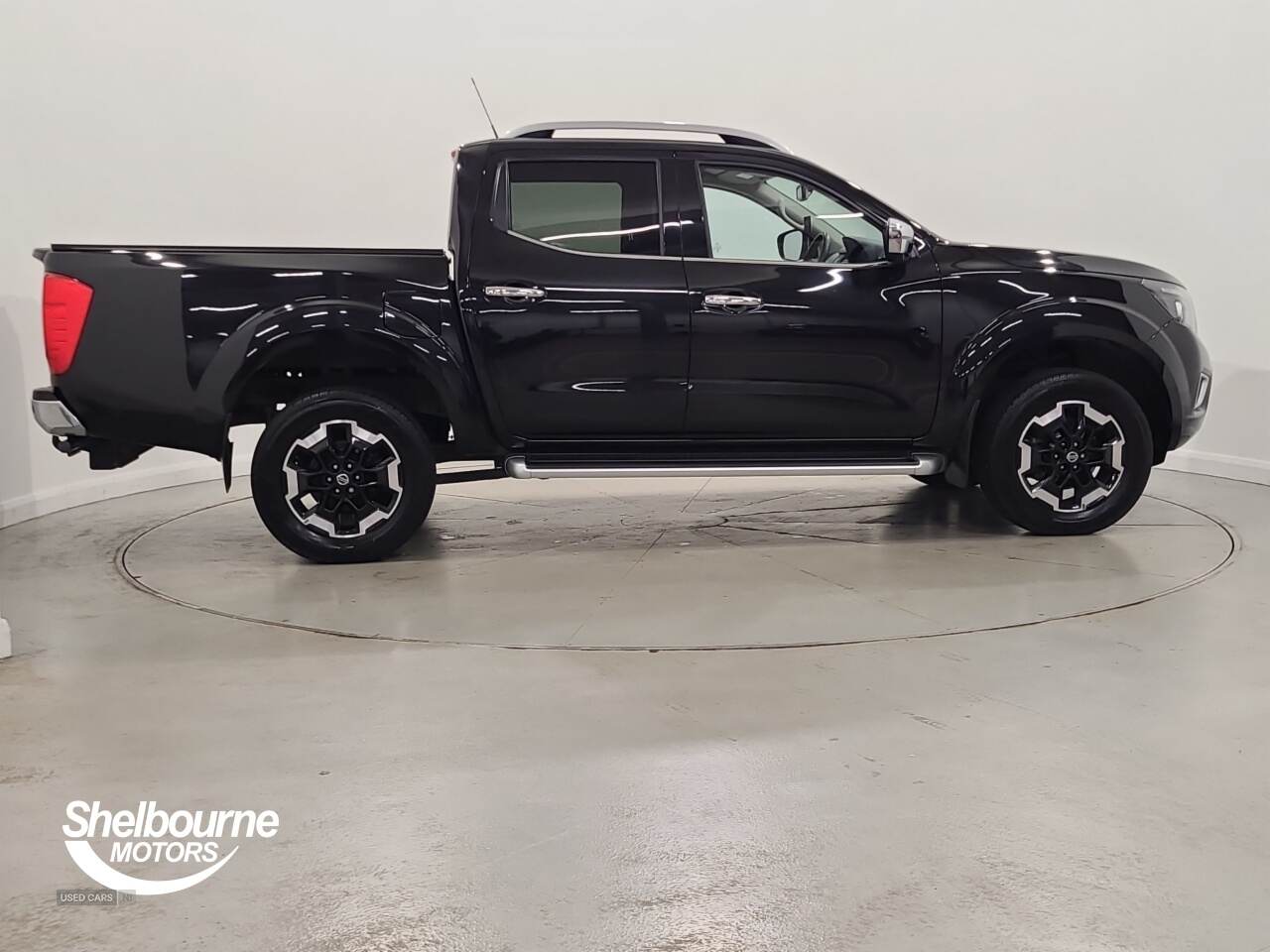 Dec 2021 Nissan Navara Double Cab Pick Up Tekna 2.3dCi 190 TT 4WD Auto