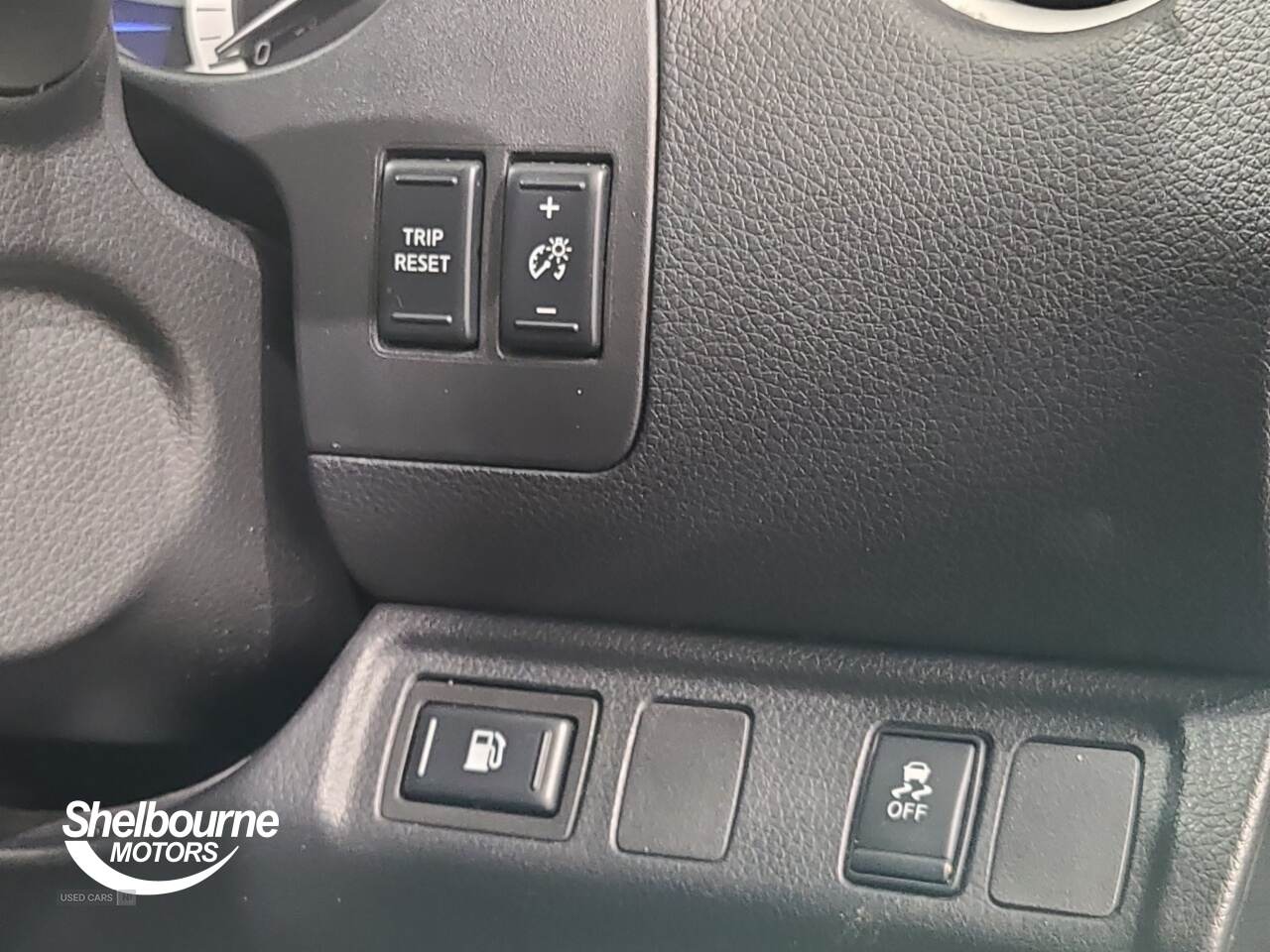 Dec 2021 Nissan Navara Double Cab Pick Up Tekna 2.3dCi 190 TT 4WD Auto